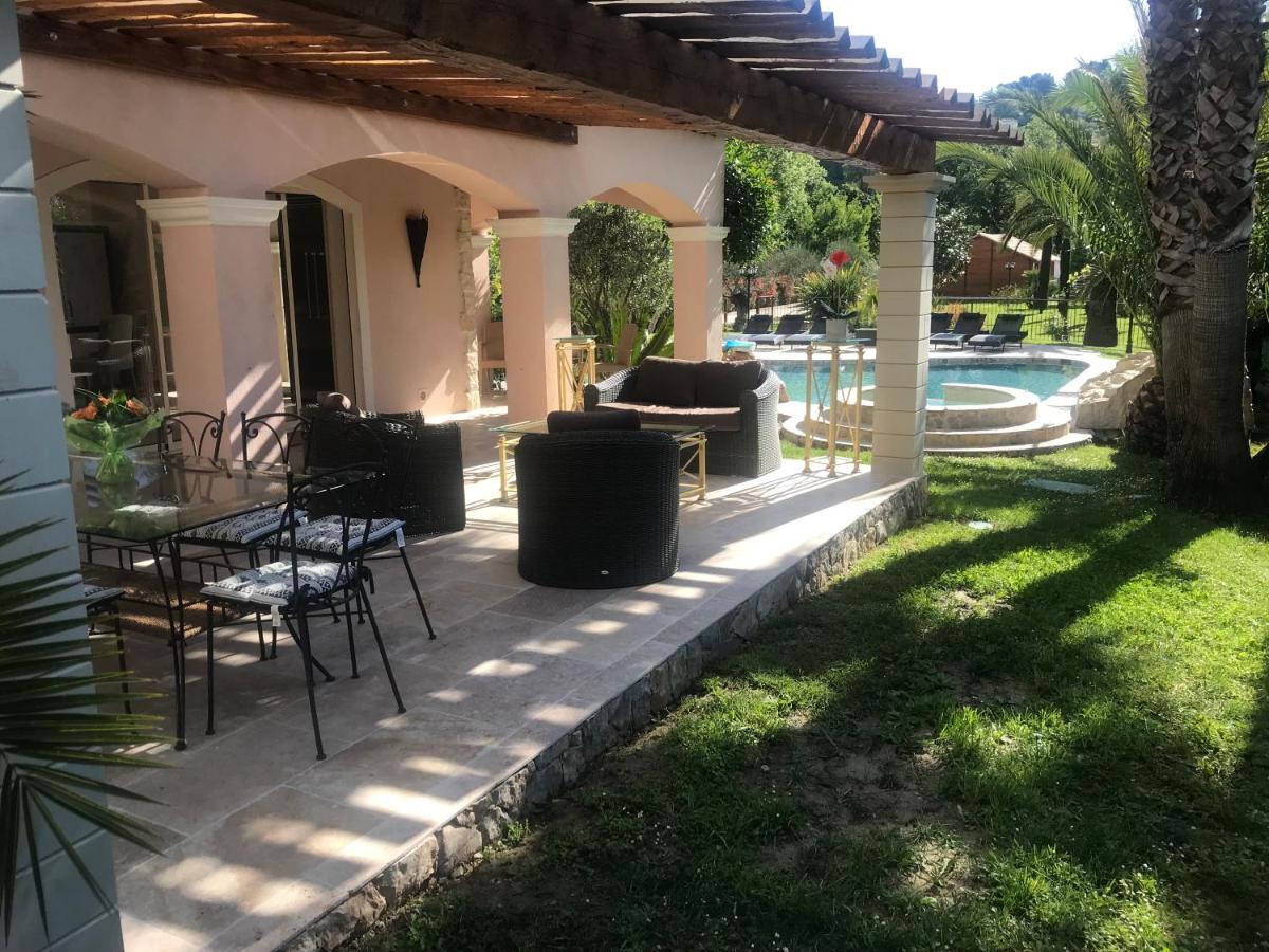 Luxueuse Villa Piscine Et Jacuzzi Saint-Paul-de-Vence Exterior foto