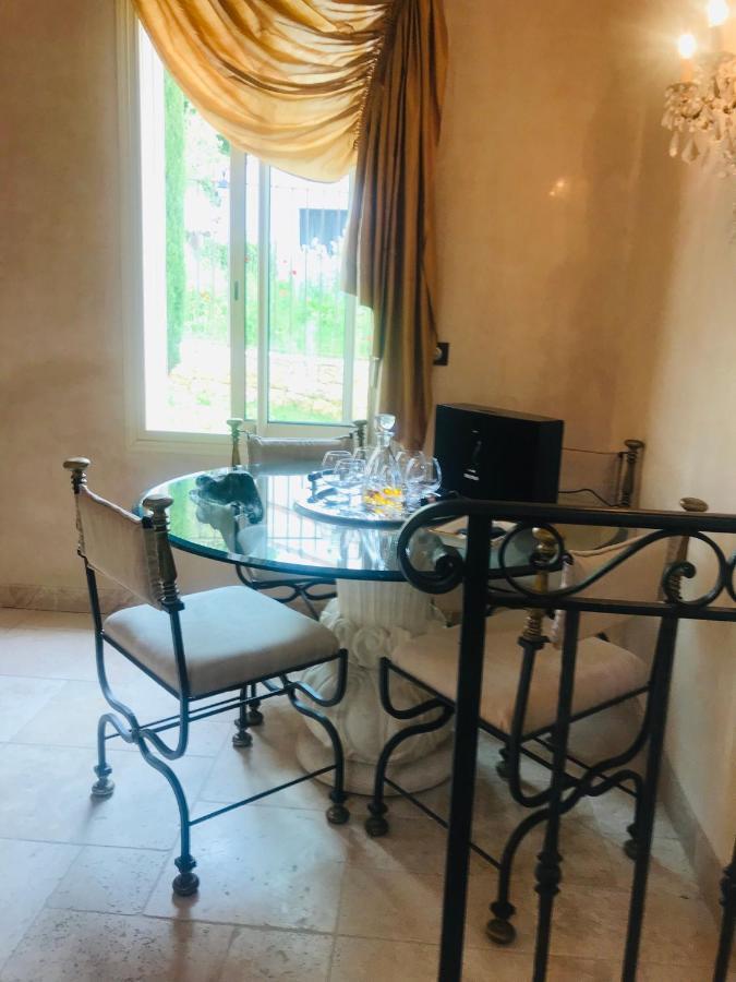 Luxueuse Villa Piscine Et Jacuzzi Saint-Paul-de-Vence Exterior foto