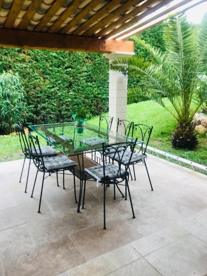 Luxueuse Villa Piscine Et Jacuzzi Saint-Paul-de-Vence Exterior foto