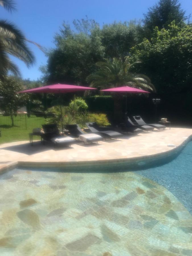 Luxueuse Villa Piscine Et Jacuzzi Saint-Paul-de-Vence Exterior foto