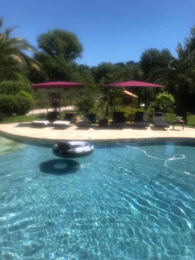 Luxueuse Villa Piscine Et Jacuzzi Saint-Paul-de-Vence Exterior foto