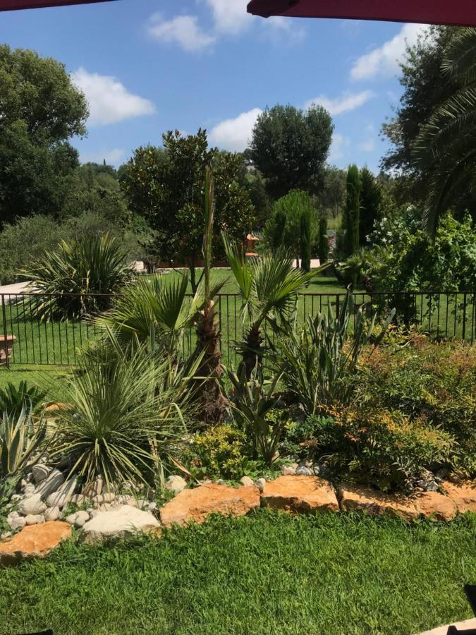 Luxueuse Villa Piscine Et Jacuzzi Saint-Paul-de-Vence Exterior foto